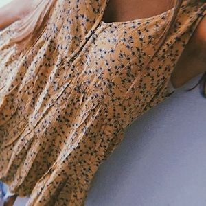 american eagle floral tank top